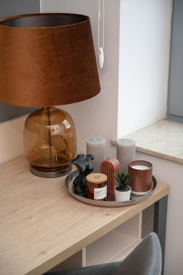 Trendy Studios With Home Office Near Wroclaw Main Station By Noclegi Renters Exterior foto